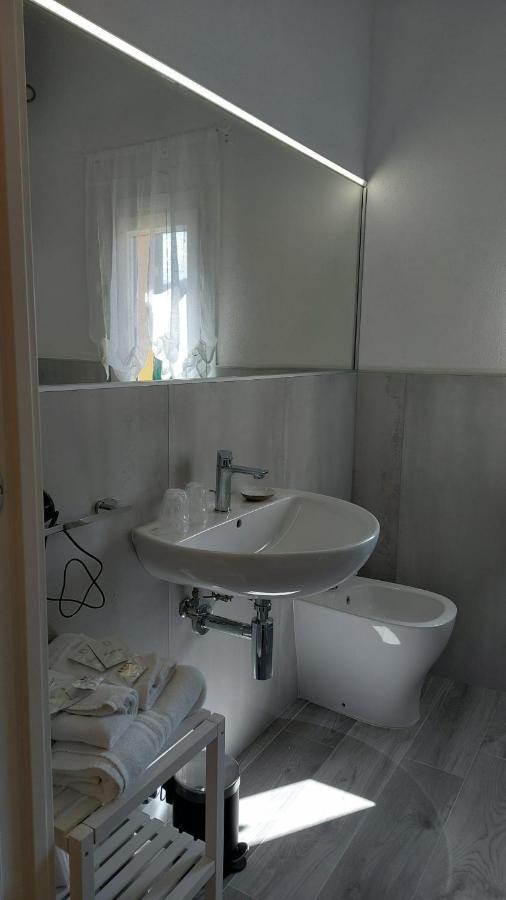 Affittacamere Ca Der Culunellu Soviore Exterior foto